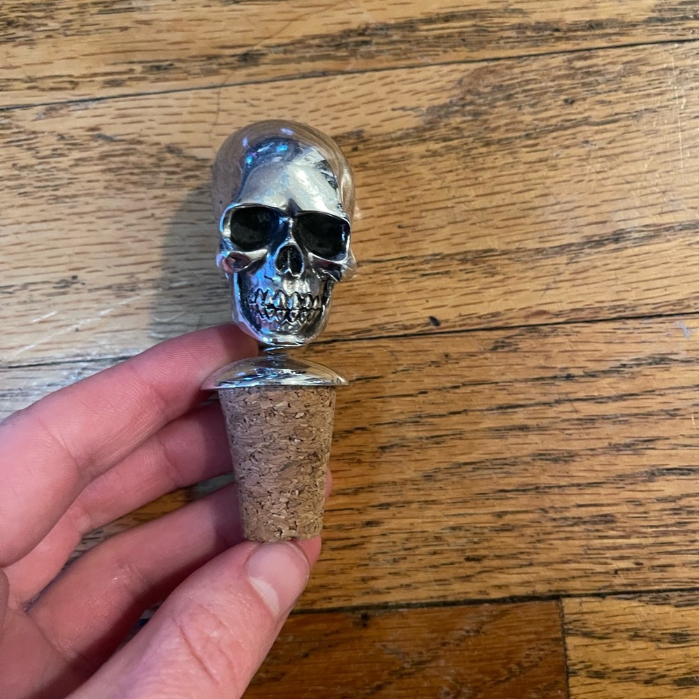 Silver Skull Bottle Stopper